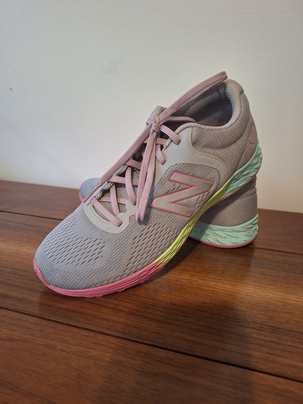 New Balance Women's Arishi Shoes, 7